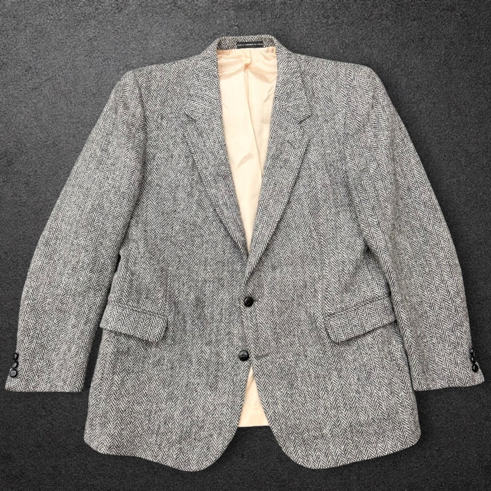 Vintage Harris Tweed Blazer 46R Herringbone 100% Virgin Wool Grey Sport Coat